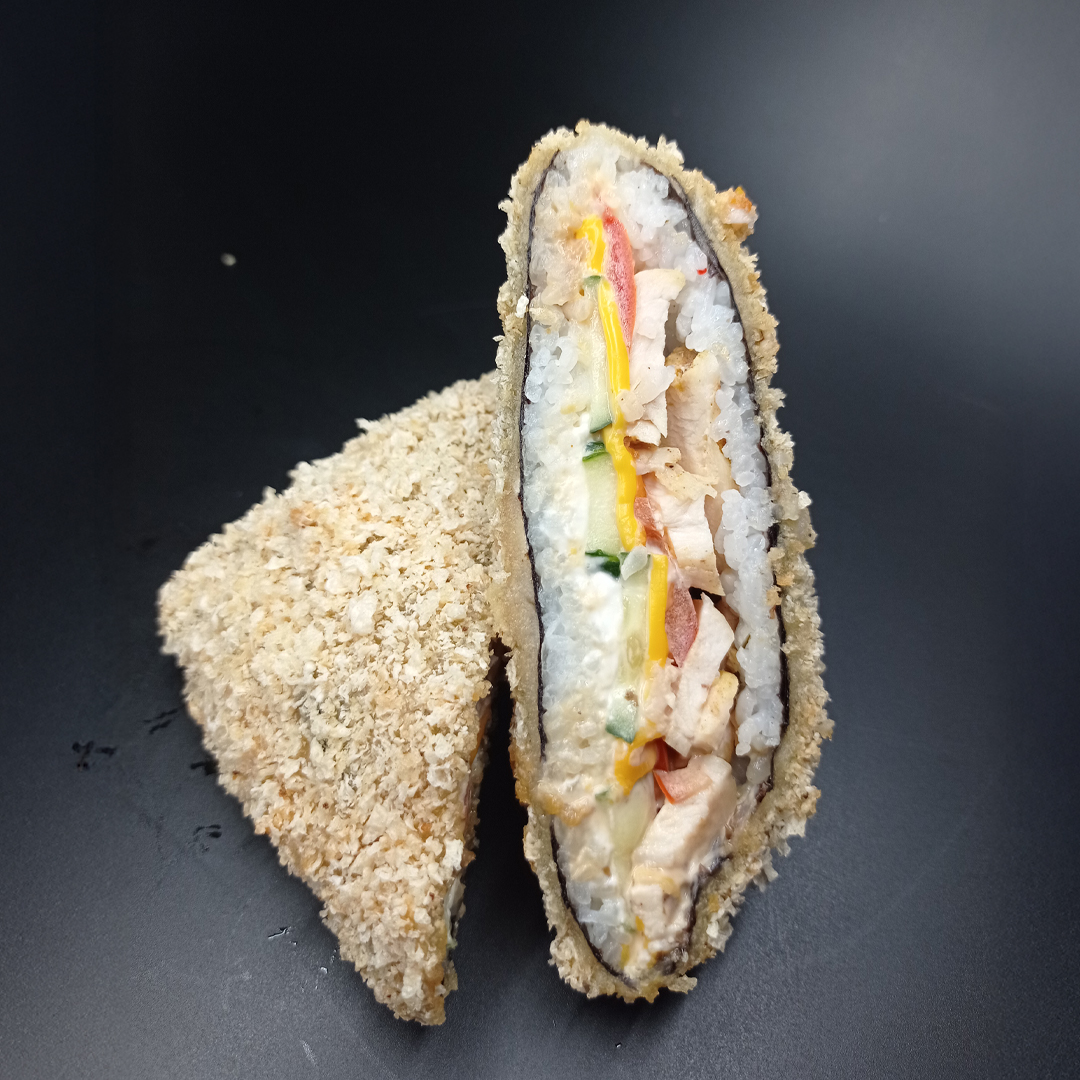 Суші сендвіч з фермерським курчам